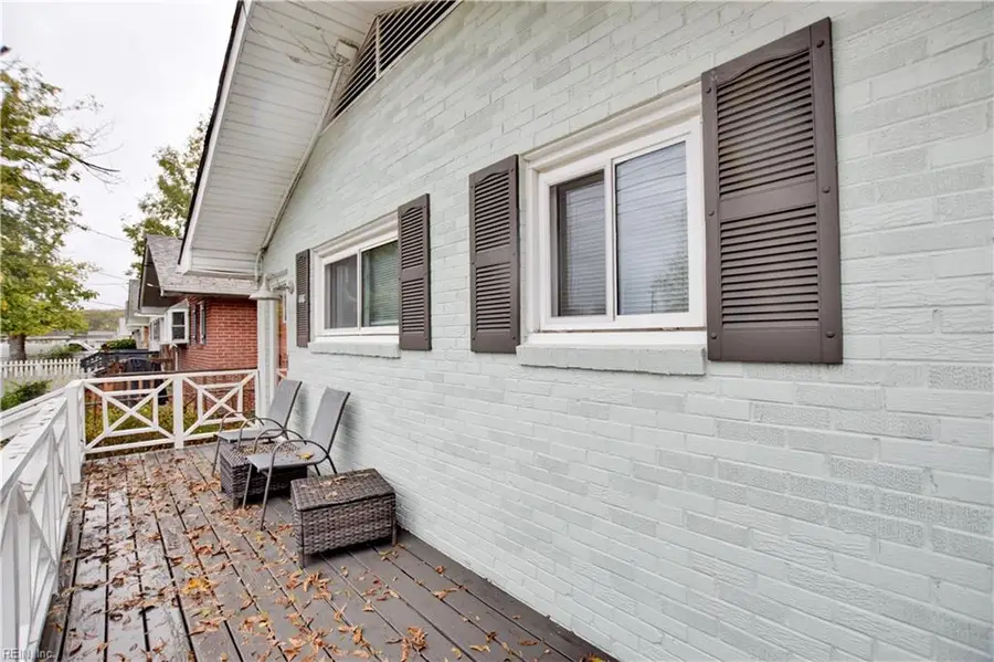 116 W Kelly Avenue, Hampton, VA 23605 - Image #2