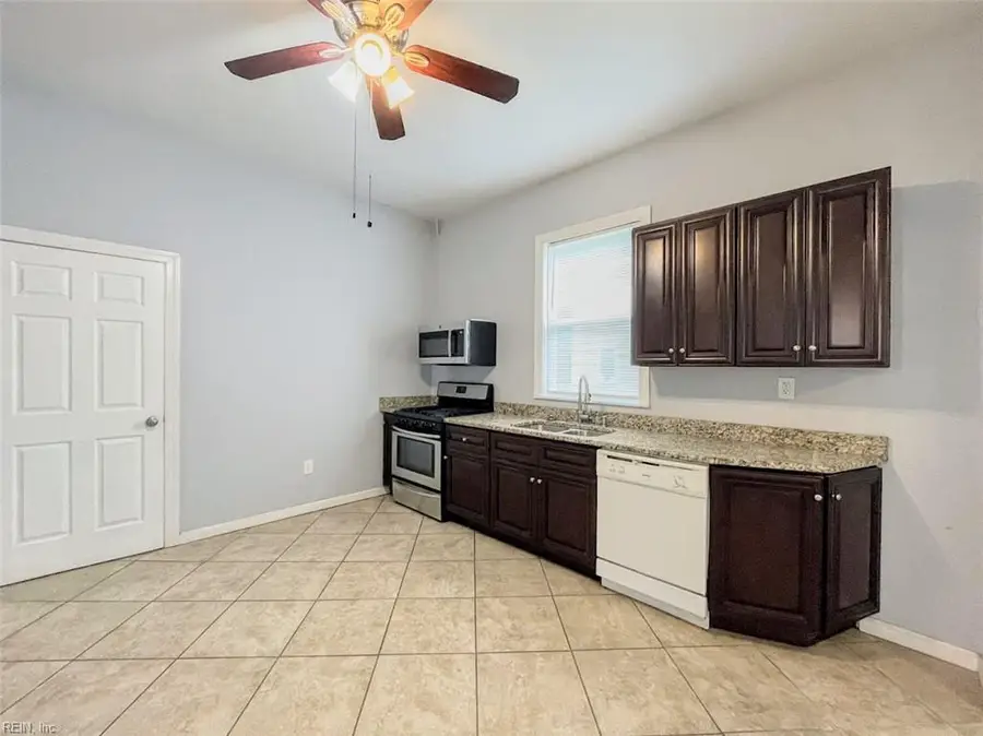 1305 W 38th Street, Norfolk, VA 23508 - #3
