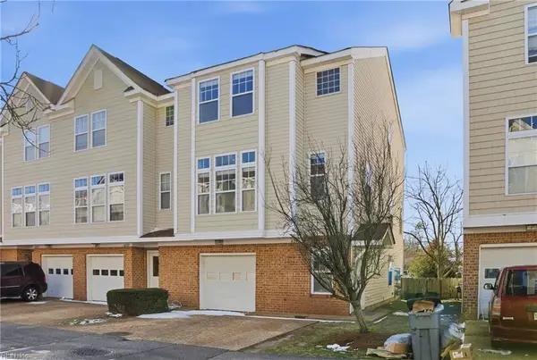 4741 Beach Bay Court, Virginia Beach, VA 23455