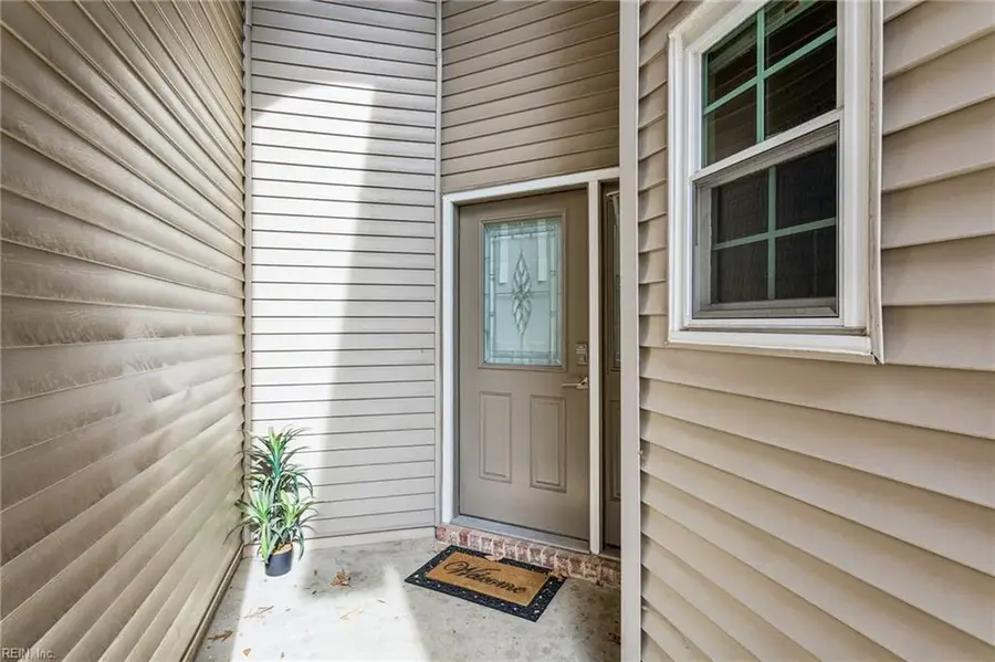 13 Golden Willow Circle, Hampton, VA 23666 - Image #2