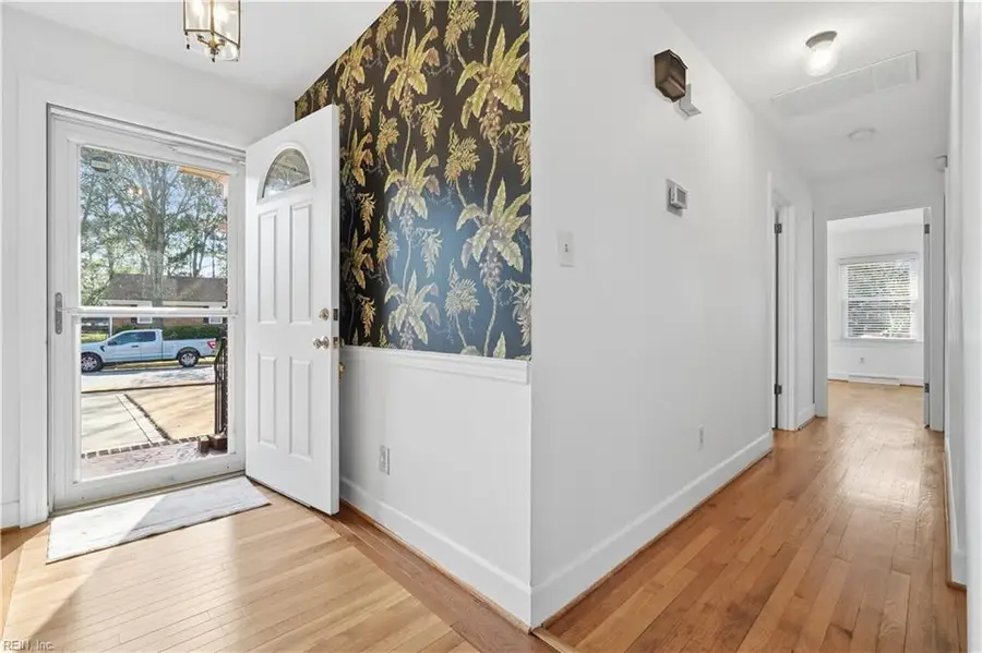 4200 Radcliffe Lane, Chesapeake, VA 23321 - Image #2