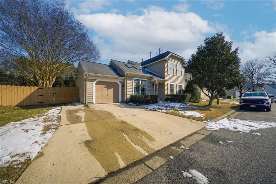 325 Oak Lake Run, Chesapeake, VA 23320 - Image #2
