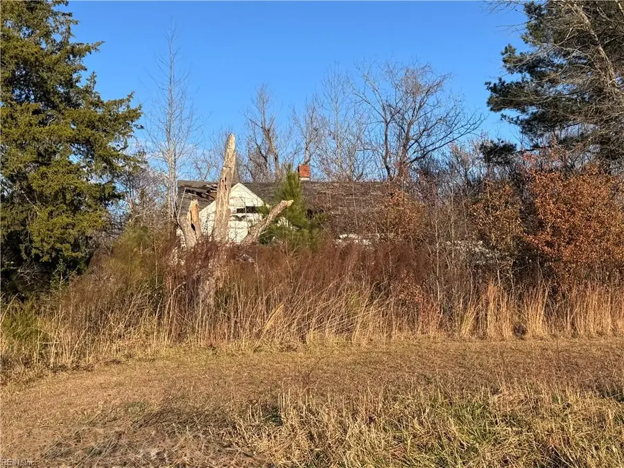 1506 Carsley Road, Dendron, VA 23839 - #2