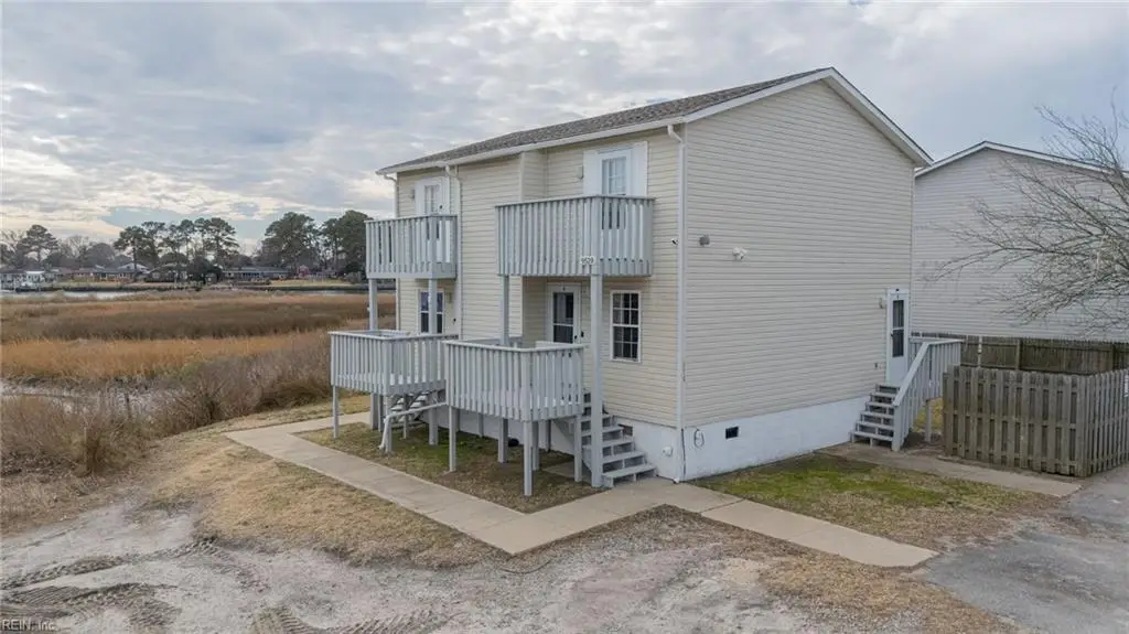 9519 17th Bay Street, Norfolk, VA 23518 - #1