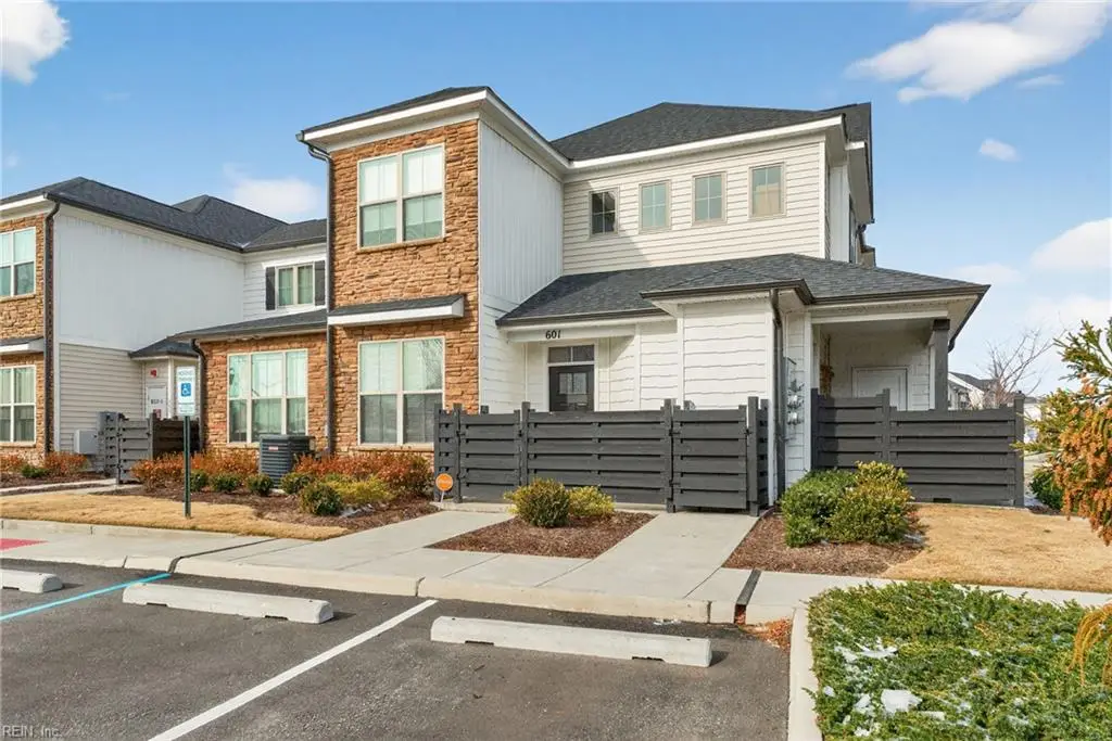 601 Kathy Ann Way, Carrollton, VA 23314 - Image #1