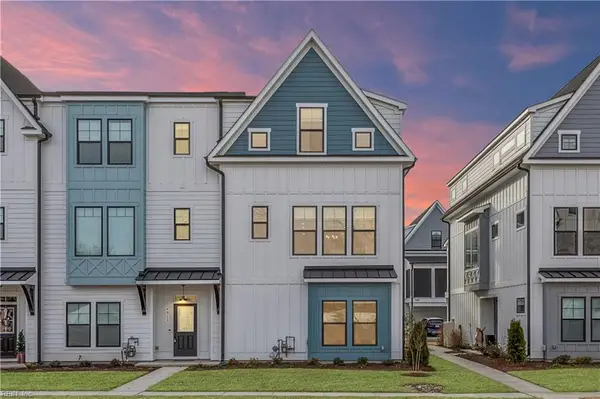 909 Douglas Eley Lane, Chesapeake, VA 23322