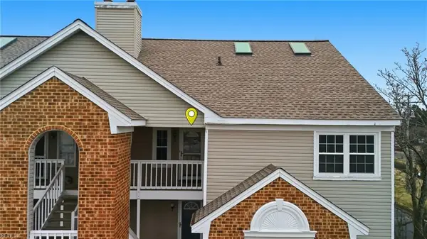 4165 Laurel Green Cir, Virginia Beach, VA 23456