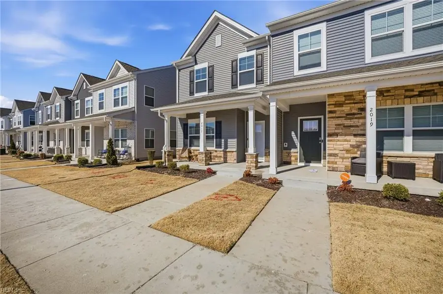 2017 Melbourne Street, Newport News, VA 23608 - #2