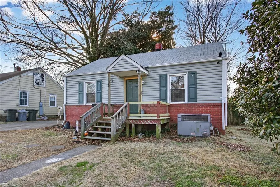 135 Roland Drive, Hampton, VA 23669 - Image #2