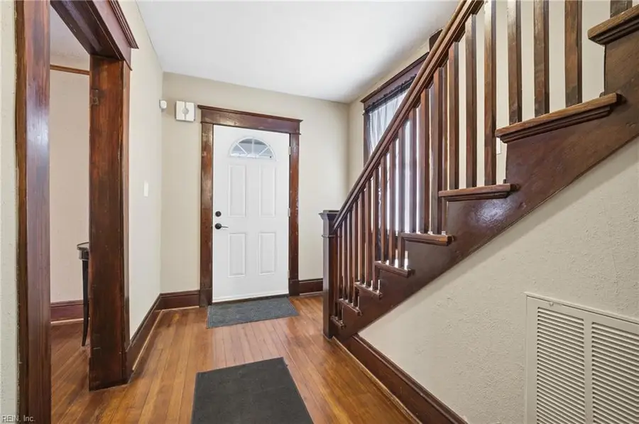 3109 Saint Mihiel Avenue, Norfolk, VA 23509 - #3