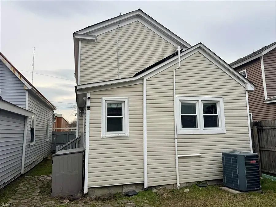 1405 Perry Street, Chesapeake, VA 23324 - Image #2