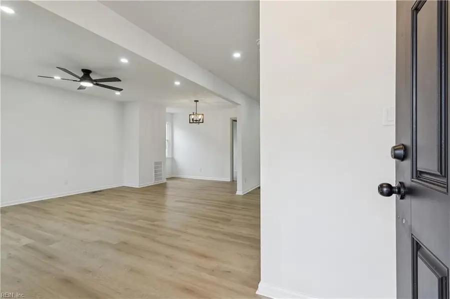 1621 Elm Avenue, Portsmouth, VA 23704 - #3