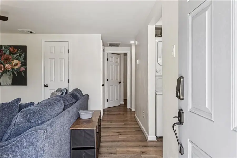 1335 Modoc Avenue, Norfolk, VA 23503 - #2