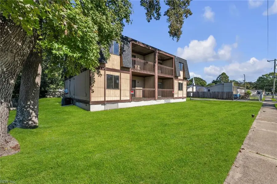 620 Celey Street, Hampton, VA 23661 - Image #2