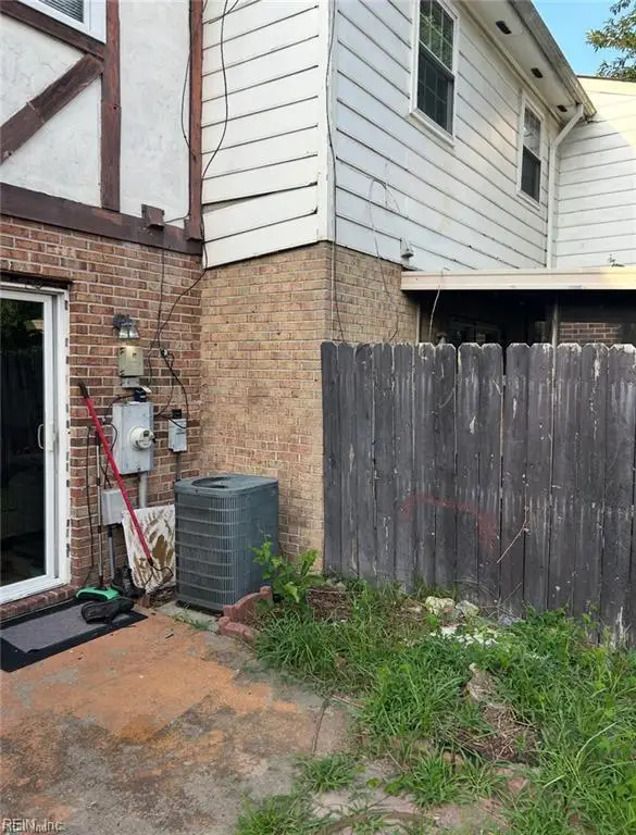 108 Tyburn Court, Hampton, VA 23669 - Image #1