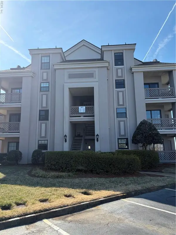417 Harbour Point #202, Virginia Beach, VA 23451