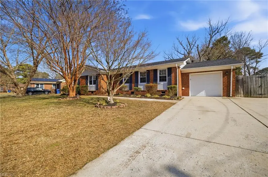 2869 East Point Drive, Chesapeake, VA 23321 - #3