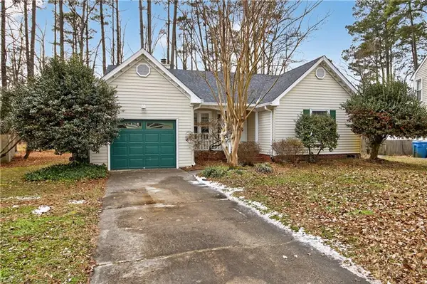 404 Dahoon Court, Chesapeake, VA 23320