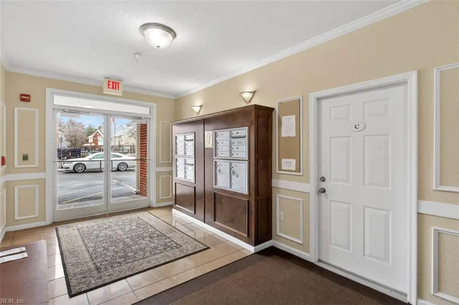 522 Knolls Drive #205, Newport News, VA 23602 - #3