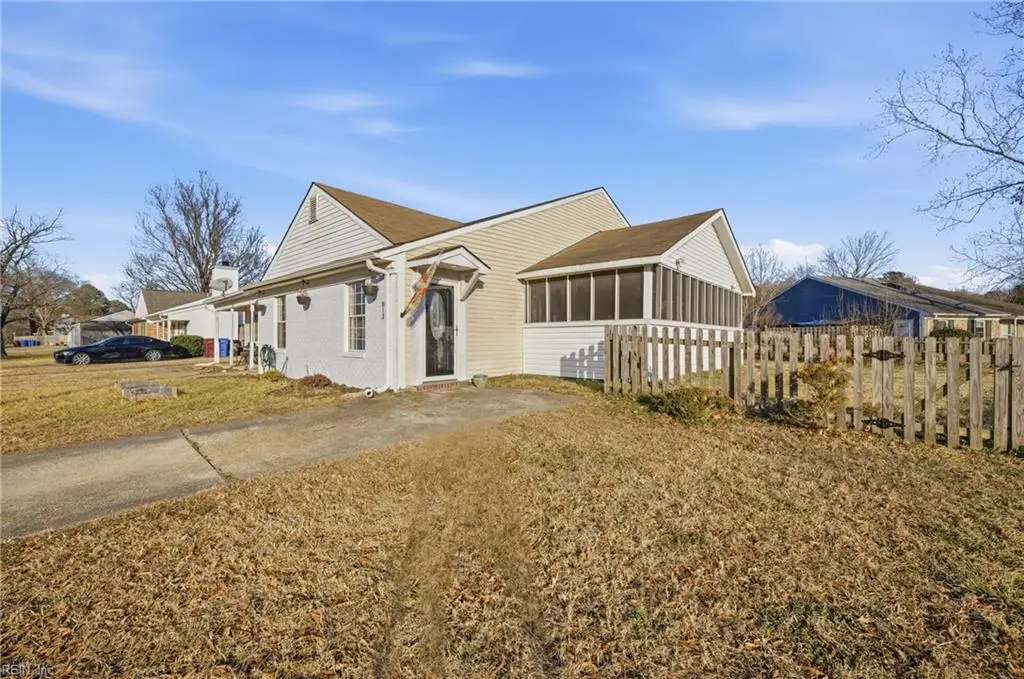 813 Pine View Lane, Chesapeake, VA 23320 - #1