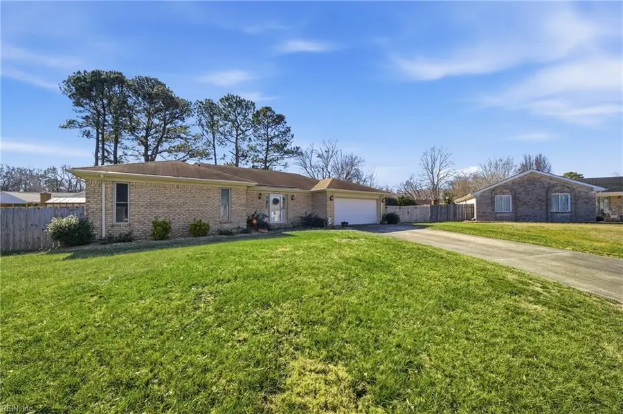 2209 Turnberry Court, Virginia Beach, VA 23454 - #2