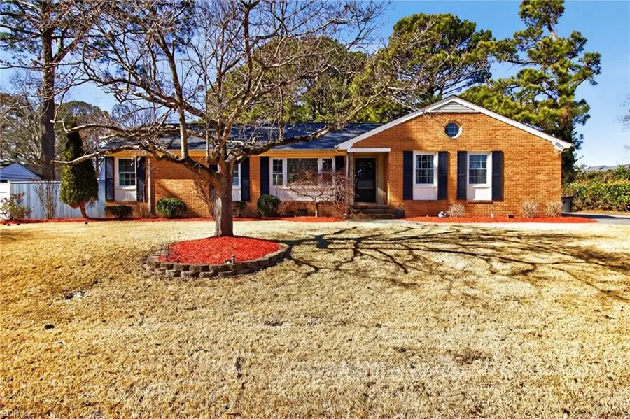 4840 Thornwood Street, Portsmouth, VA 23703 - #3