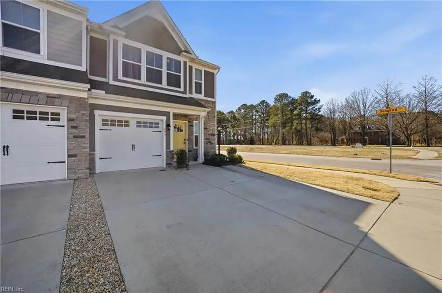 557 Bright Red Run, Chesapeake, VA 23323 - Image #2