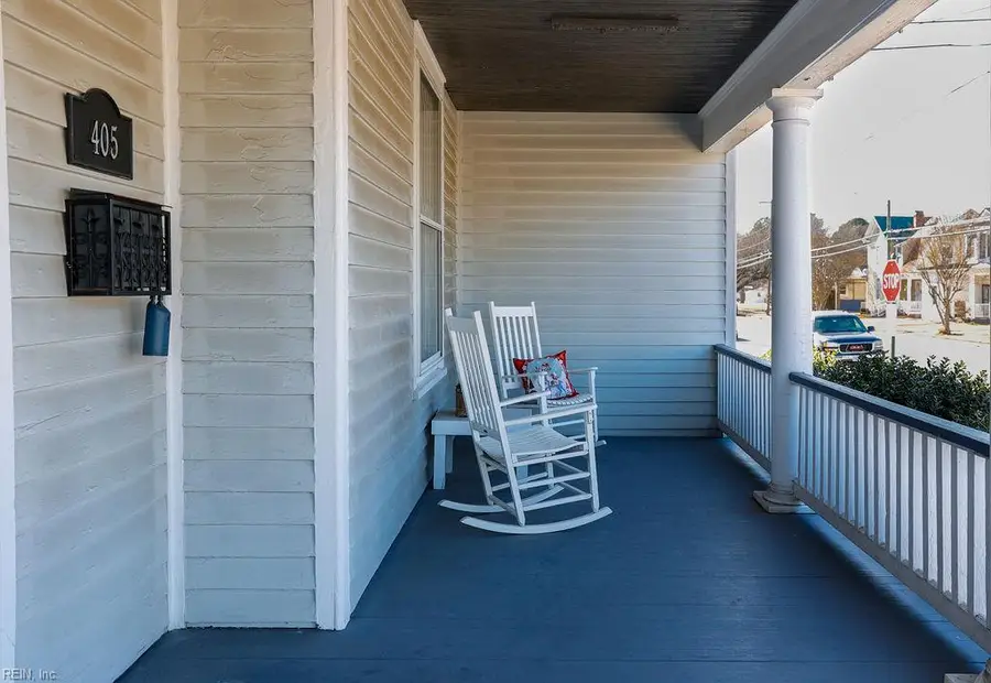 405 W 2nd Avenue, Franklin, VA 23851 - #2