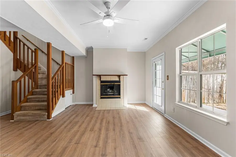 302 Monument Court, Yorktown, VA 23693 - #2