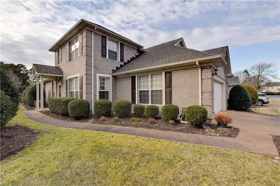 3012 Estates Lane, Portsmouth, VA 23703 - #2