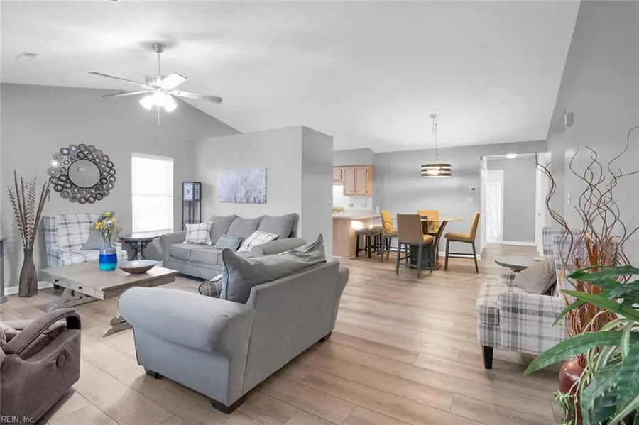 21 Loch Circle, Hampton, VA 23669 - #3