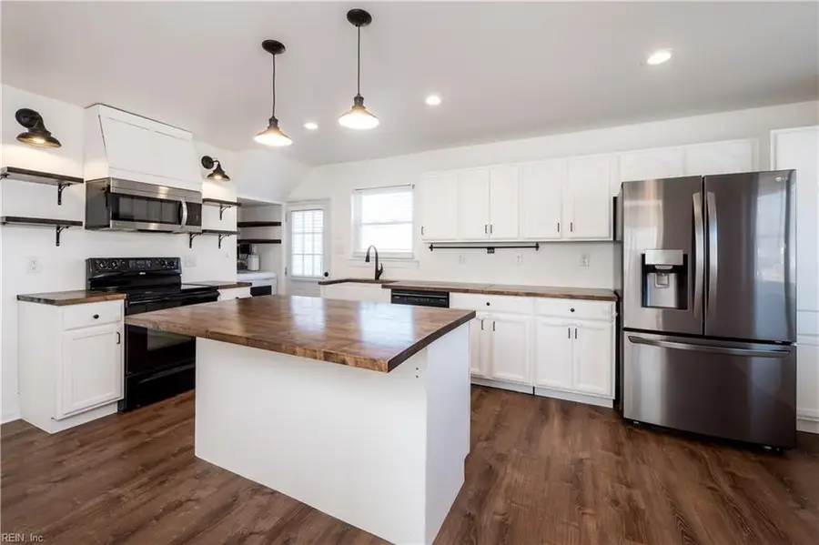 237 Dillon Drive, Virginia Beach, VA 23452 - #2