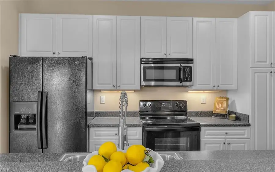 4368 Duffy Drive, Virginia Beach, VA 23462 - #3