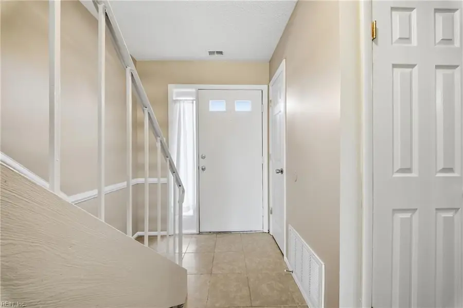 3694 Sylvan Lane, Virginia Beach, VA 23453 - #2