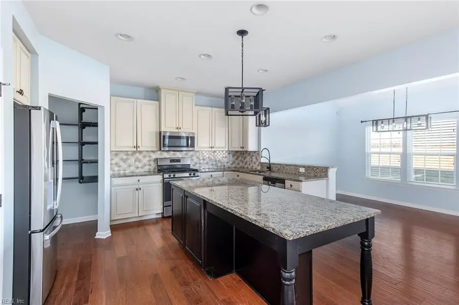 331 Spring Hill Place, Smithfield, VA 23430 - #2