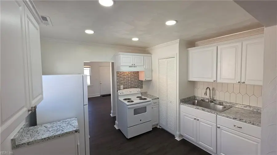 626 Partridge Avenue, Chesapeake, VA 23324 - #2