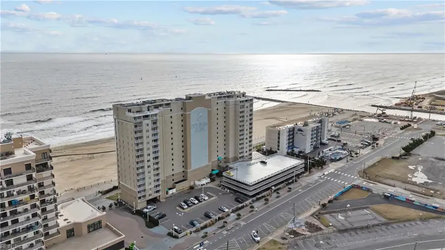 303 Atlantic Avenue #1402, Virginia Beach, VA 23451 - #2