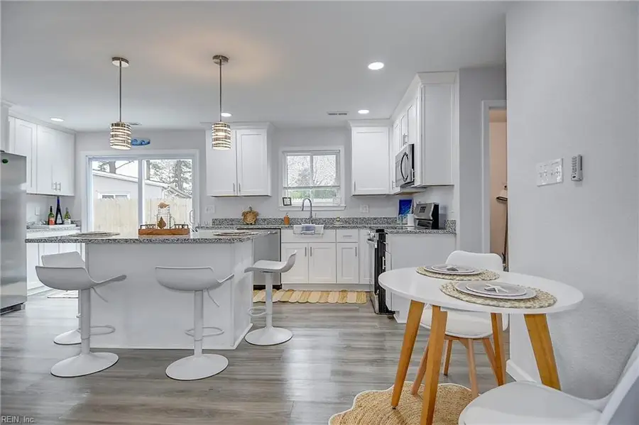 4304 Mineola Drive, Chesapeake, VA 23325 - #3