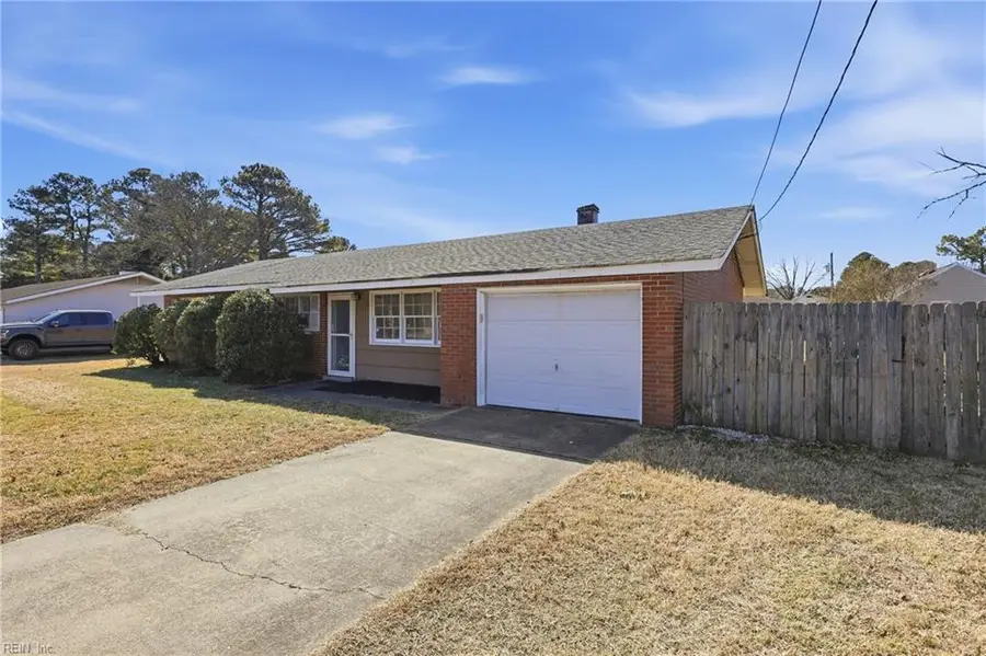 1521 N Great Neck Road, Virginia Beach, VA 23454 - #3