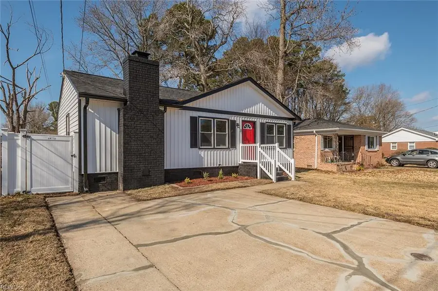 1503 Linden Avenue, Chesapeake, VA 23320 - #3