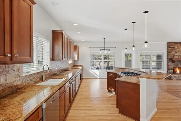 904 Corrente Lane, Virginia Beach, VA 23456