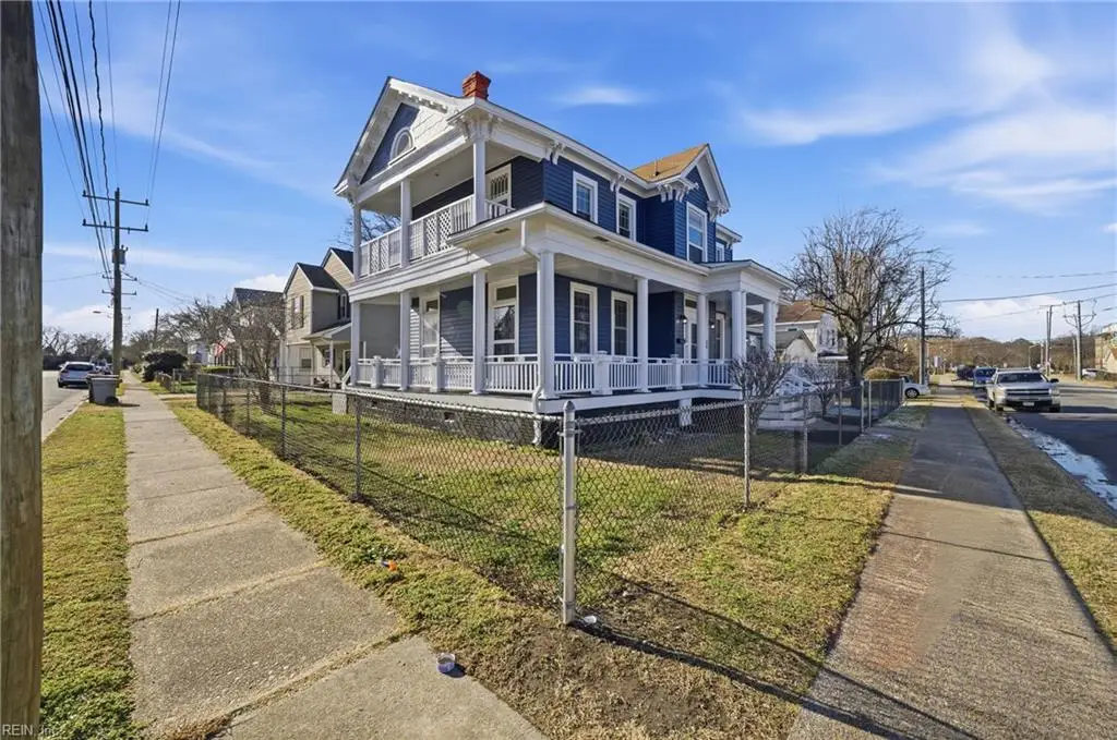 26 Downes St Street, Hampton, VA 23663 - #1