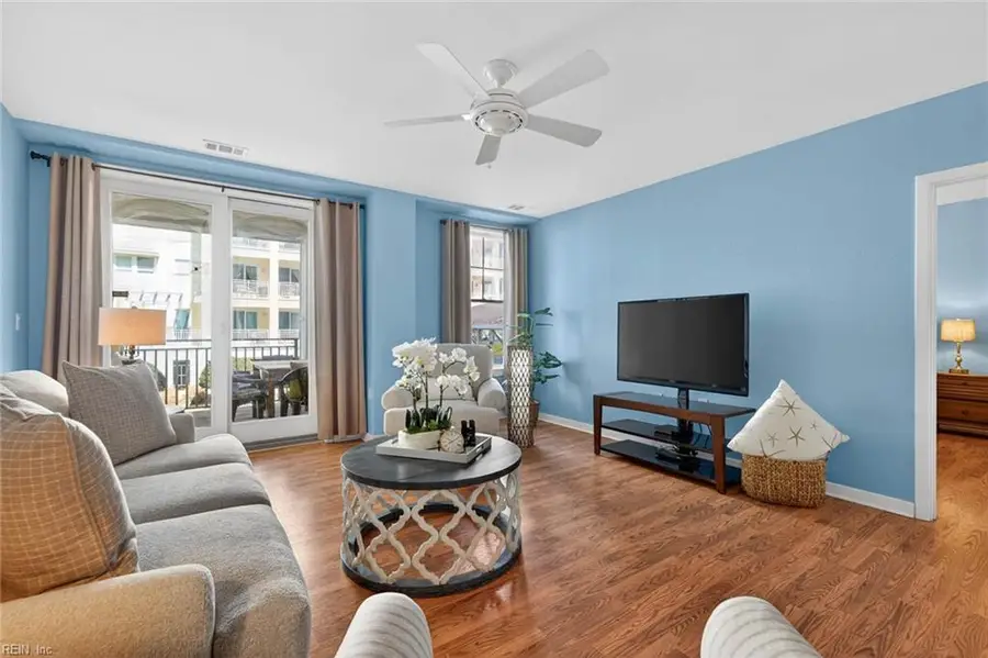 3738 Sandpiper Road #103B, Virginia Beach, VA 23456 - #3