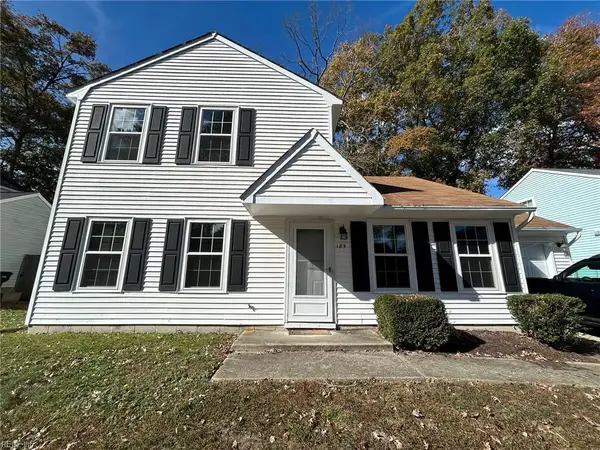 185 S Hunt Club Run, Newport News, VA 23608