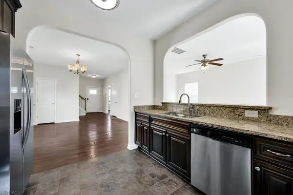 2123 Engle Avenue, Chesapeake, VA 23320