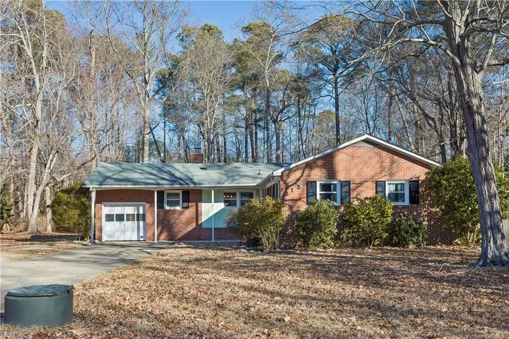 215 Hodges Cove Road, Yorktown, VA 23692 - #1