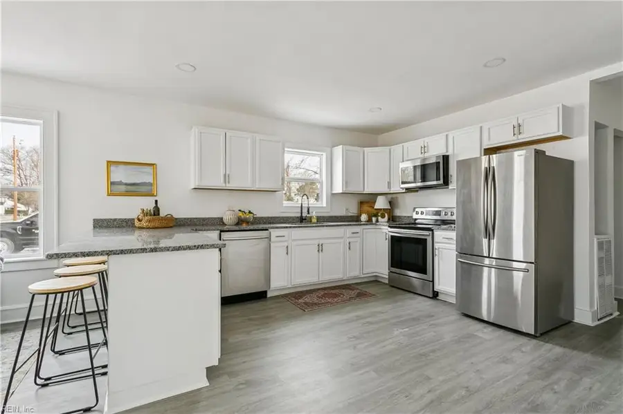 438 Highland Avenue, Hampton, VA 23661 - #3