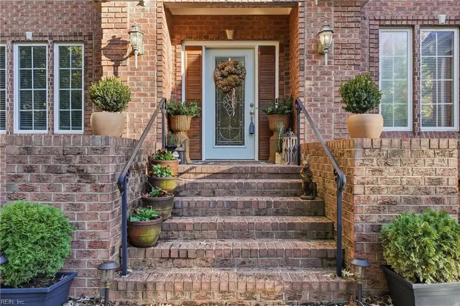 1149 Waters Road, Chesapeake, VA 23322 - #2