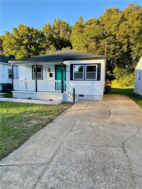 681 Bell St, Hampton, VA 23661 - #3