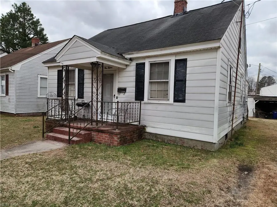 515 Middle Street, Franklin, VA 23851 - #3